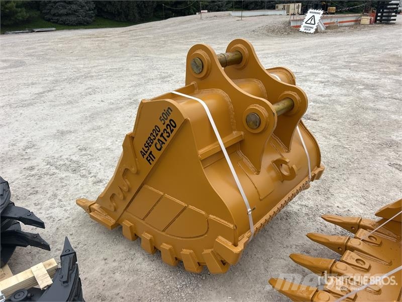  LYALS ALS EB320 50 in Digging Excavator Bucket (Un دلاء