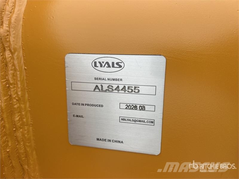LYALS ALS EB345 66 in Digging Excavator Bucket (Un دلاء