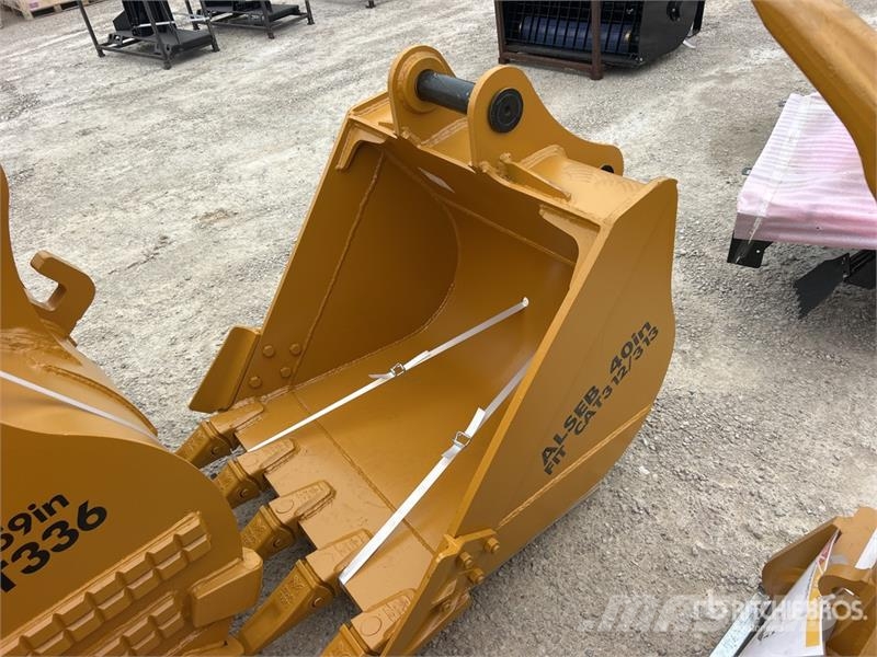  LYALS ALSEB313 40 in Digging Excavator Bucket (Unu دلاء