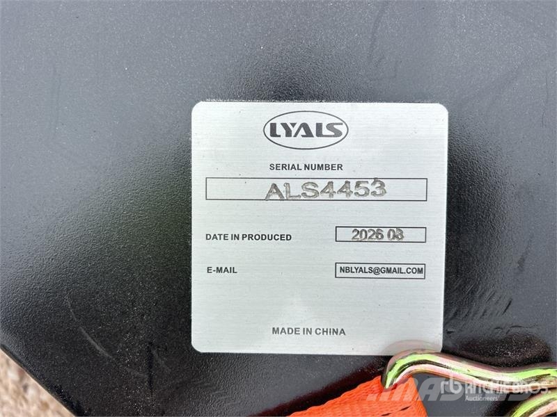  LYALS ALSHSBP 112 in Skid Steer Boom (Unused) Būvniecība- Citi