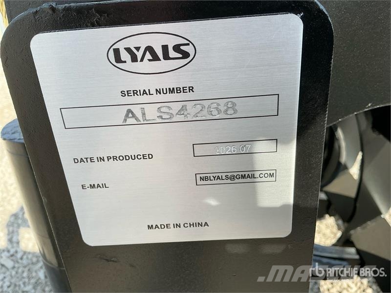 LYALS ZMQ01 78 in Skid Steer Grapple (Unused) Grijpers