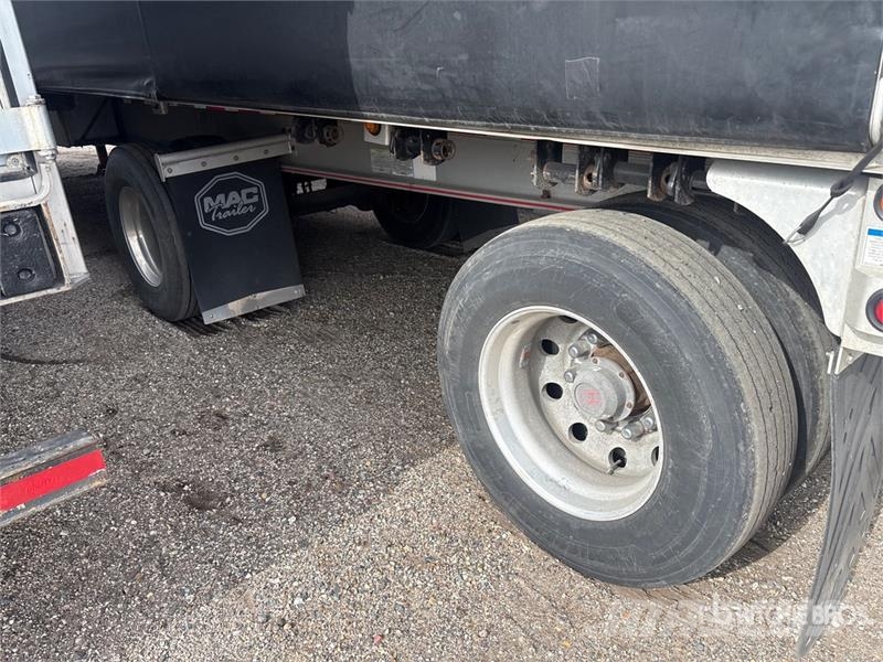 MAC 48 ft T/A Curtain Side Trailer مقطورات بغطاء جانبي