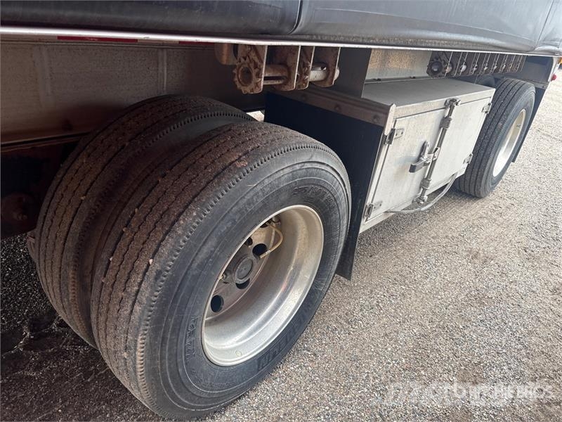 MAC 48 ft T/A Spread Axle Curtain Side Trailer Gardinanhænger