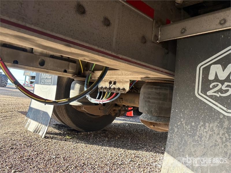MAC 53 ft T/A Curtain Side Trailer Gardinanhænger