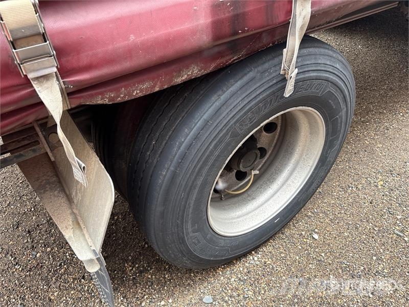 MAC 53 ft T/A Spread Axle Curtain Side Trailer Tents