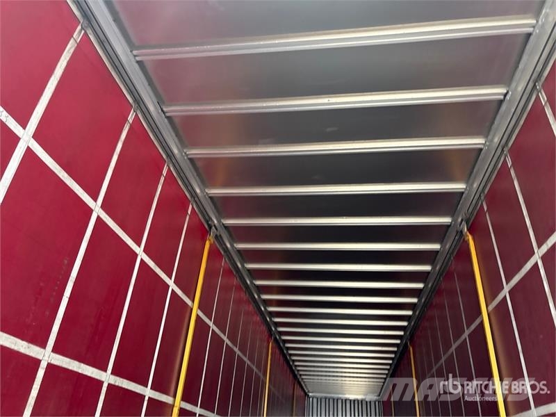 MAC 53 ft T/A Spread Axle Curtain Side Trailer Remolques de caja de lona