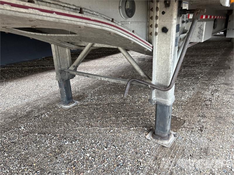 MAC 53 ft T/A Spread Axle Curtain Side Trailer Remolques de caja de lona
