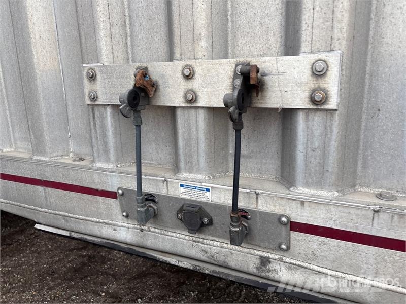 MAC 53 ft T/A Spread Axle Curtain Side Trailer Tents