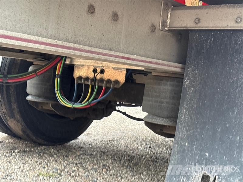 MAC 53 ft T/A Spread Axle Curtain Side Trailer Prikolica s ponjavo