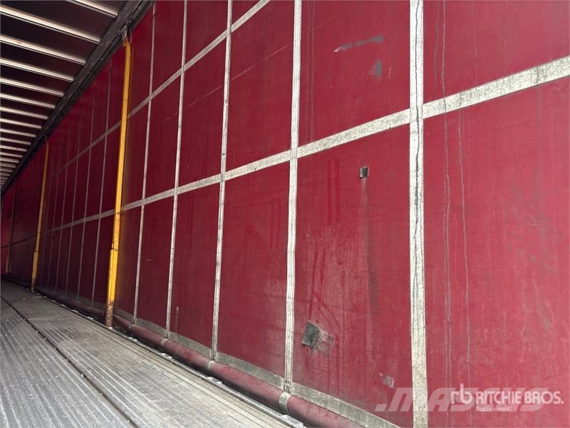 MAC 53 ft T/A Spread Axle Curtain Side Trailer Tents