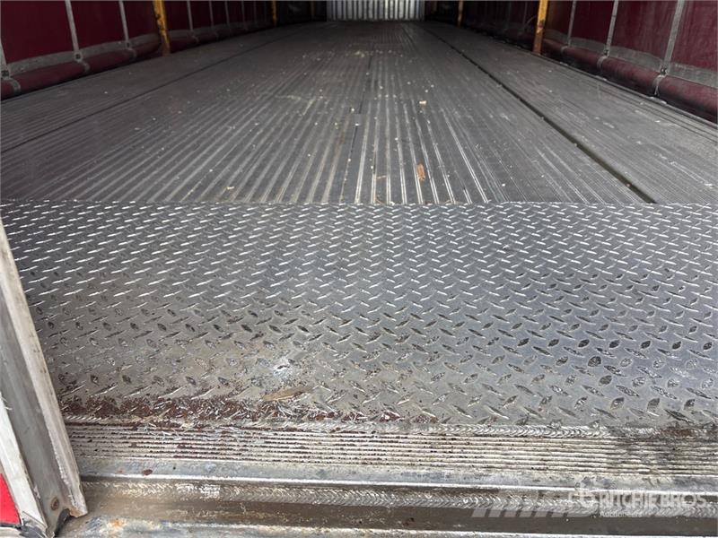 MAC 53 ft T/A Spread Axle Curtain Side Trailer مقطورات بغطاء جانبي