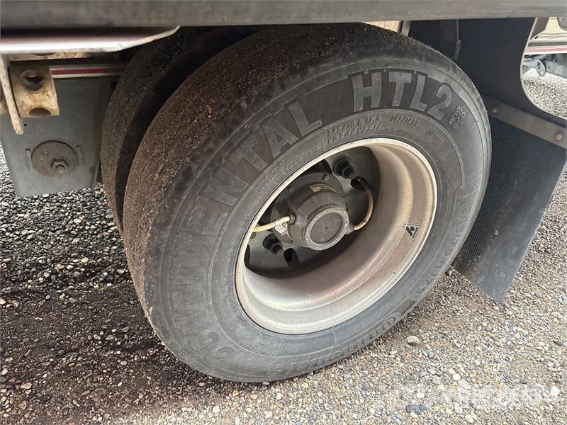 MAC 53 ft T/A Spread Axle Step Deck Curtain Side Trail Remolques de caja de lona