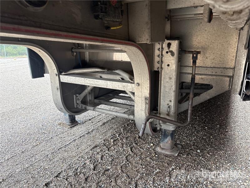 MAC 53 ft T/A Spread Axle Step Deck Curtain Side Trail Remolques de caja de lona