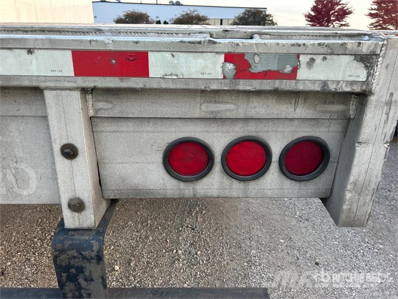MAC 53 ft T/A Spread Axle Flatbed Trailer Pick up/Prelata