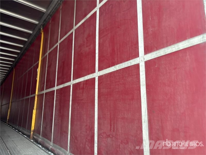 MAC 53 ft T/A Spread Axle Curtain Side Trailer Remolques de caja de lona