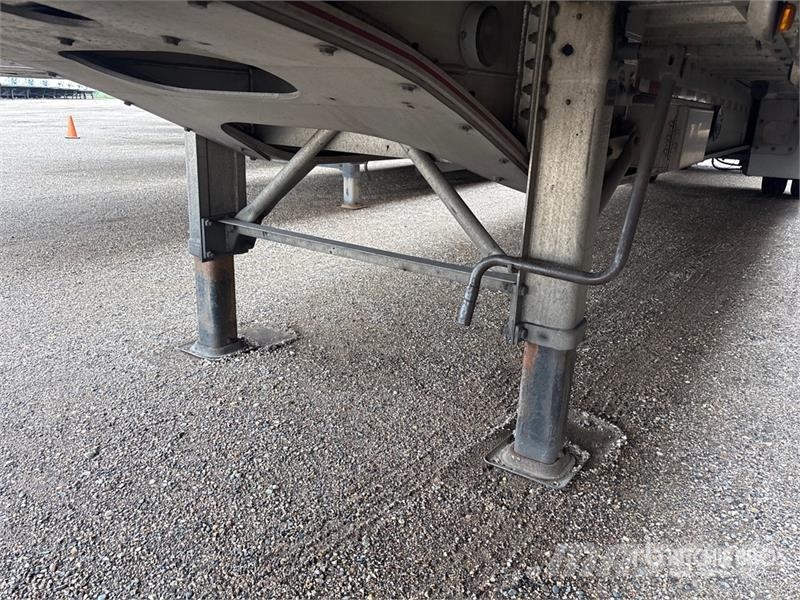 MAC 53 ft T/A Spread Axle Curtain Side Trailer Tents