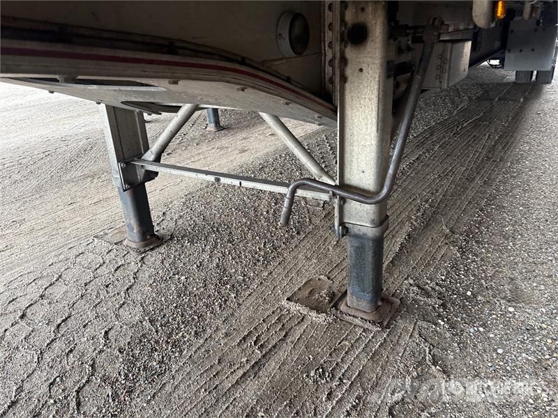 MAC 53 ft T/A Spread Axle Curtain Side Trailer Gardinanhænger