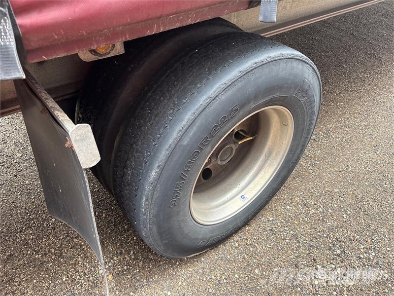 MAC 53 ft T/A Spread Axle Curtain Side Trailer Tents