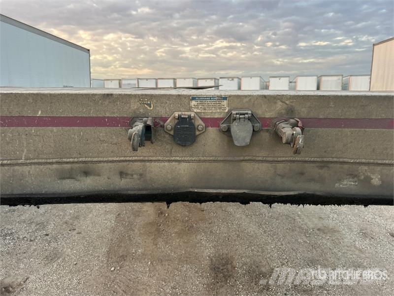 MAC 53 ft T/A Spread Axle Flatbed Trailer Pick up/Prelata