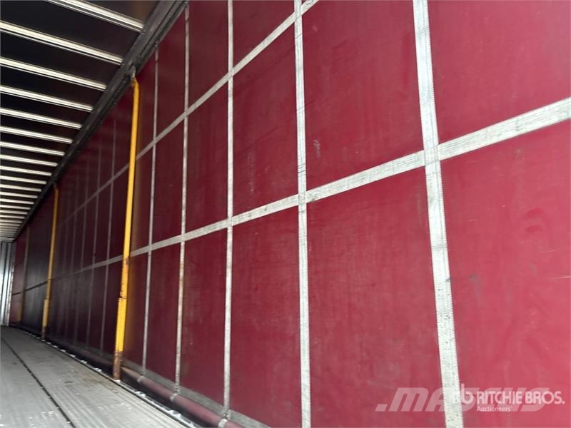 MAC 53 ft T/A Spread Axle Curtain Side Trailer Remolques de caja de lona