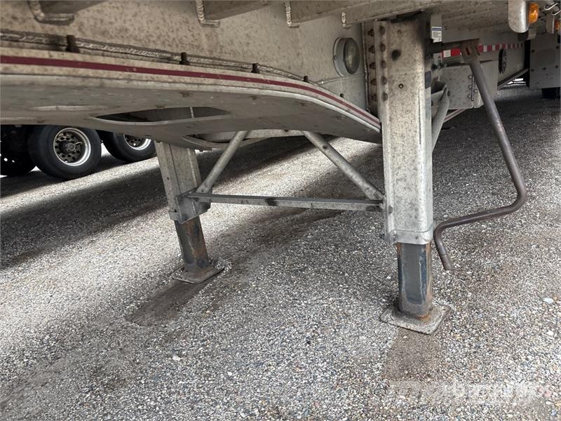MAC 53 ft T/A Spread Axle Curtain Side Trailer Remolques de caja de lona