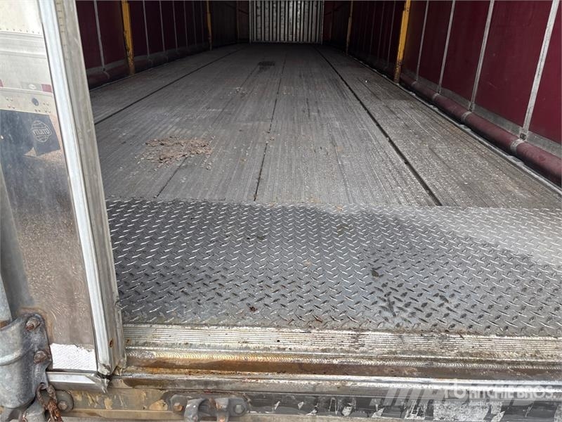 MAC 53 ft T/A Spread Axle Curtain Side Trailer Tents