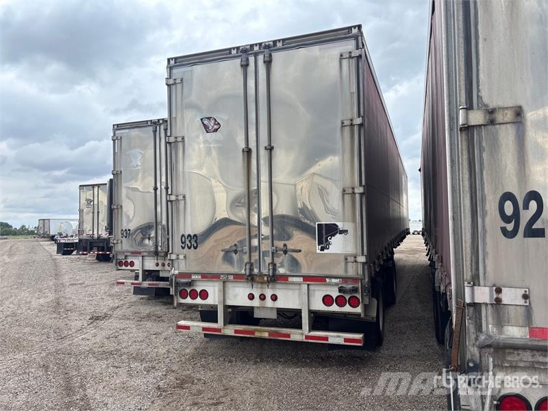 MAC 53 ft T/A Spread Axle Curtain Side Trailer Remolques de caja de lona