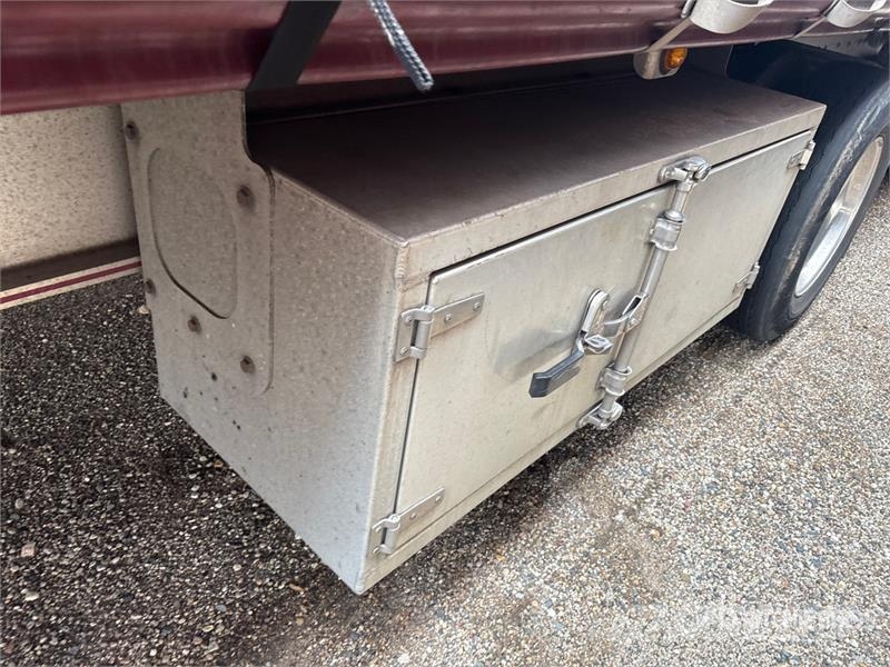 MAC 53 ft T/A Spread Axle Curtain Side Trailer Remolques de caja de lona