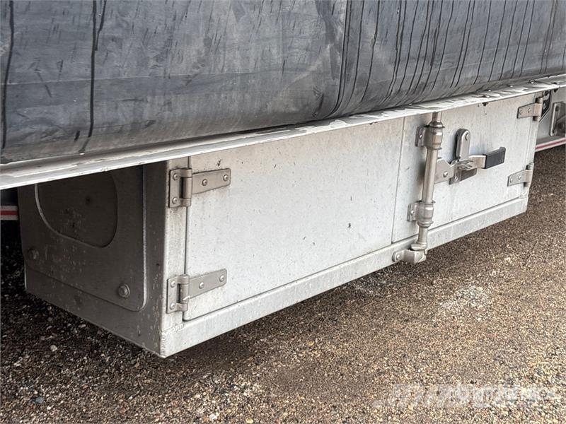 MAC 53 ft Tri/A Step Deck Curtain Side Trailer Gardinanhænger