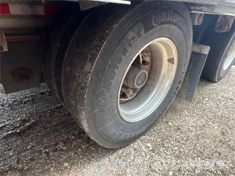 MAC 53 ft Tri/A Step Deck Curtain Side Trailer Gardinanhænger