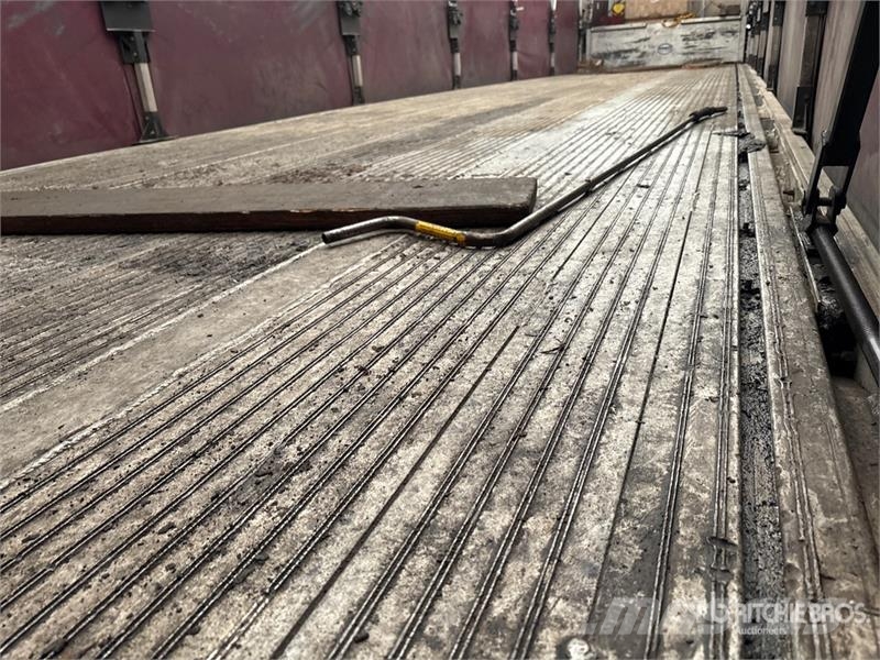 MAC 53 ft Tri/A Step Deck Curtain Side Trailer Gardinanhænger