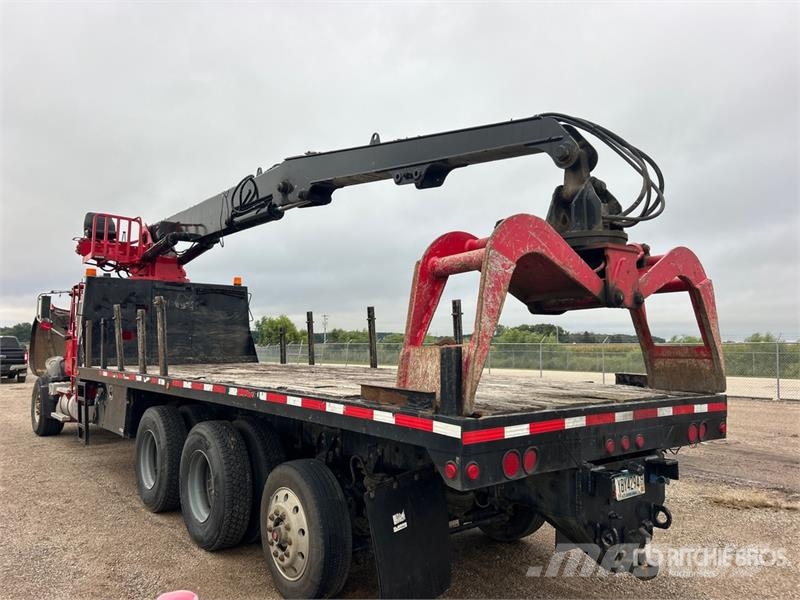 Mack 160A on Mack CV713 8x4 Grapple Truck Grabeži