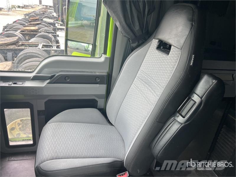 Mack Anthem 6x4 T/A Sleeper Truck Tractor Çekiciler