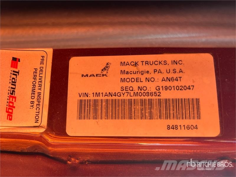 Mack Anthem 6x4 T/A Sleeper Truck Tractor Naudoti vilkikai