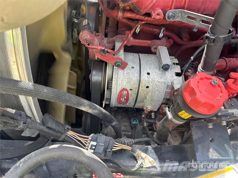 Mack Anthem 6x4 T/A Sleeper Truck Tractor Çekiciler