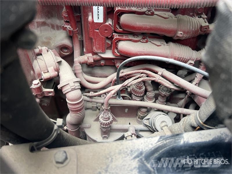 Mack Anthem 6x4 T/A Sleeper Truck Tractor Çekiciler