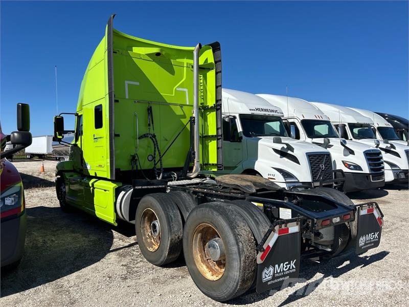 Mack Anthem 6x4 T/A Sleeper Truck Tractor Prime Movers