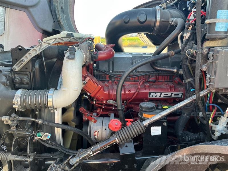 Mack Anthem 6x4 T/A Sleeper Truck Tractor Naudoti vilkikai