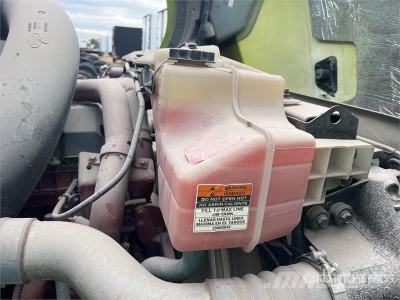 Mack Anthem 6x4 T/A Sleeper Truck Tractor Çekiciler