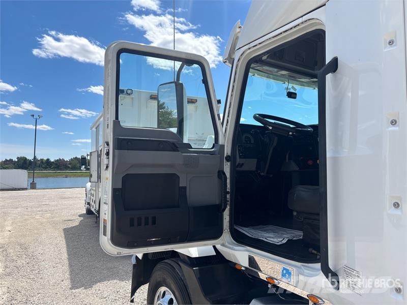 Mack Anthem 6x4 T/A Sleeper Truck Tractor Çekiciler