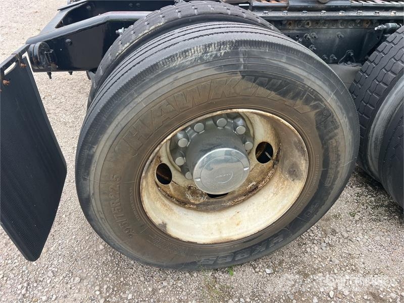 Mack Anthem 6x4 T/A Sleeper Truck Tractor Çekiciler
