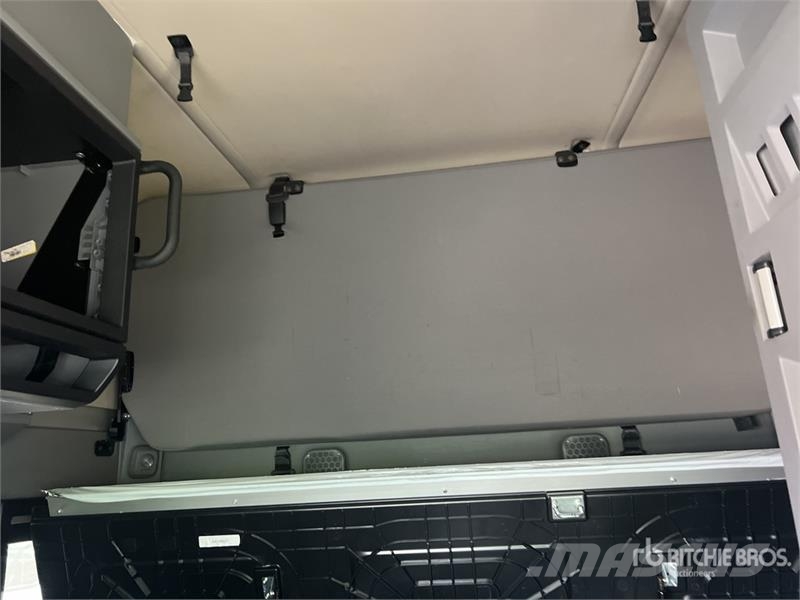 Mack Anthem 6x4 T/A Sleeper Truck Tractor Çekiciler