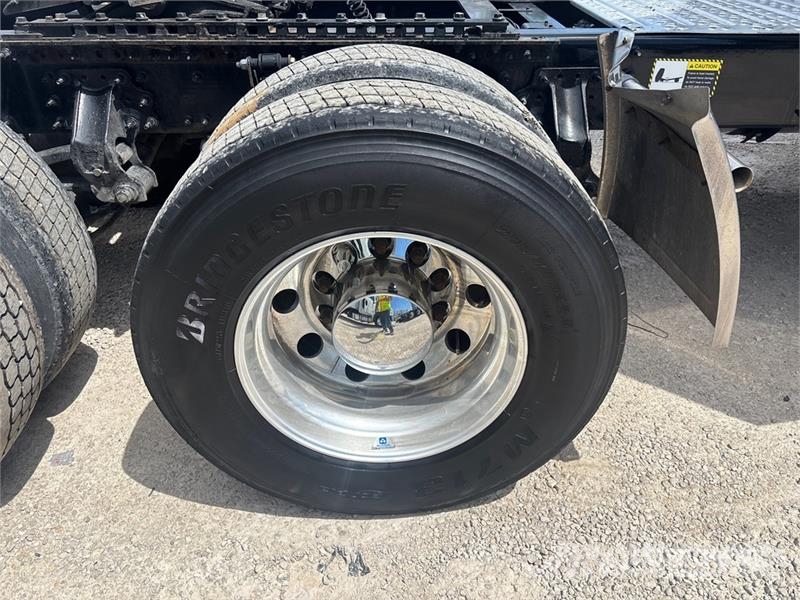 Mack Anthem 6x4 T/A Sleeper Truck Tractor Çekiciler