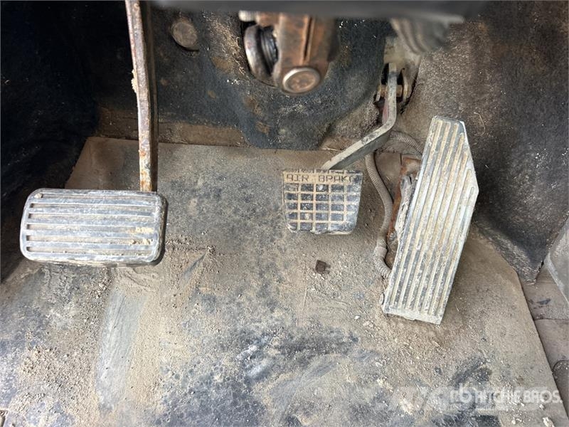 Mack CH613 Nyergesvontatók