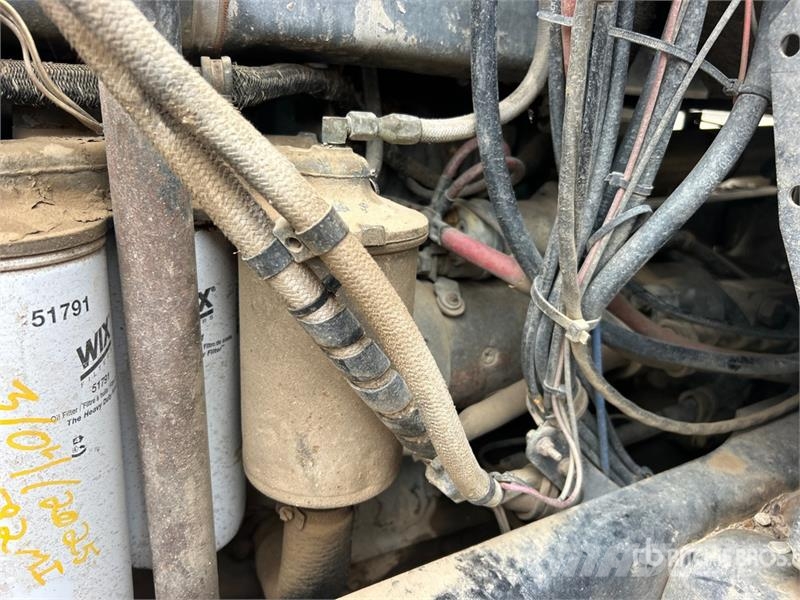 Mack CH613 Tovornjaki za vodo