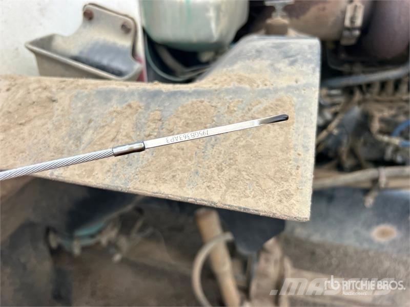 Mack CH613 Tovornjaki za vodo