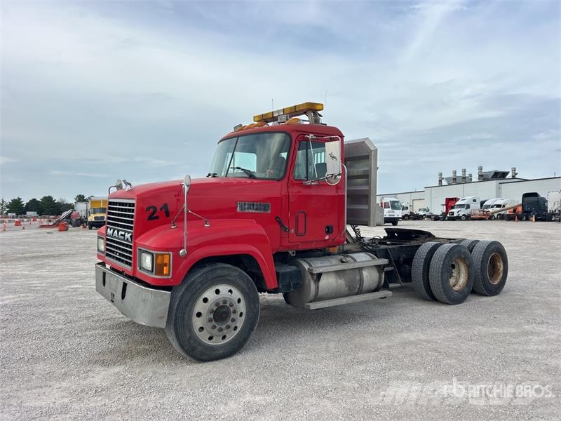 Mack CH613 Nyergesvontatók