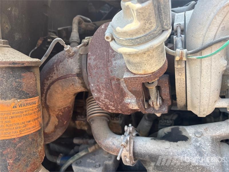 Mack CH613 Autotractoare