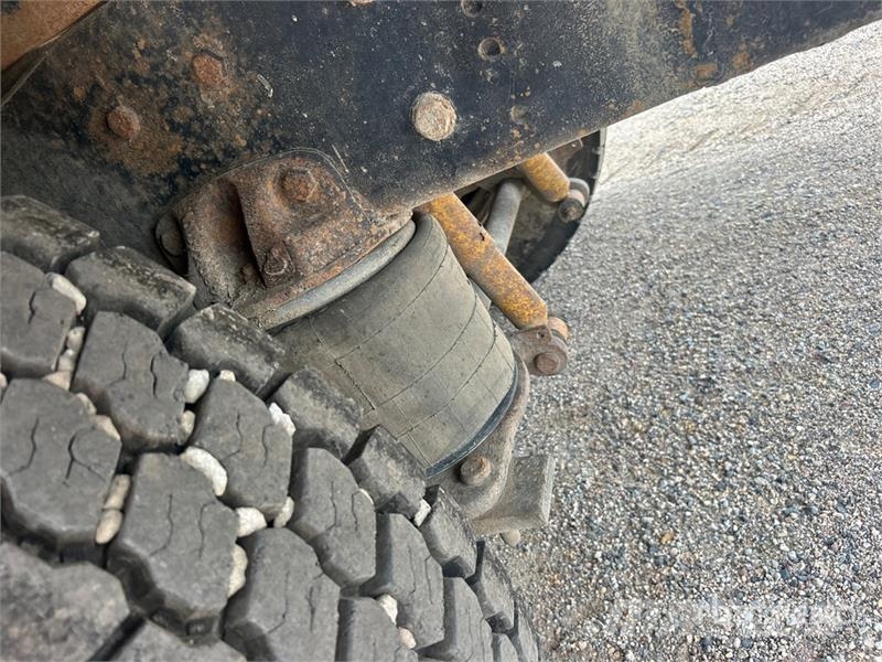 Mack CH613 Tovornjaki za vodo