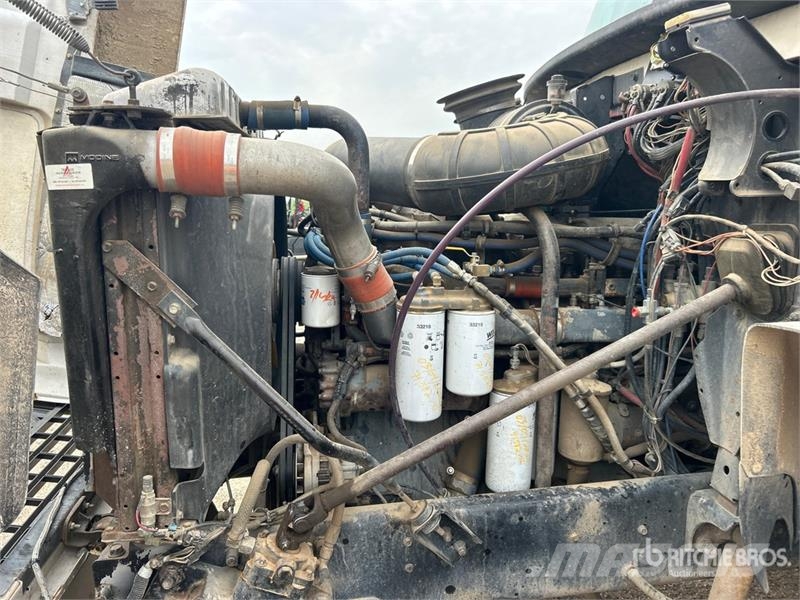 Mack CH613 Tovornjaki za vodo